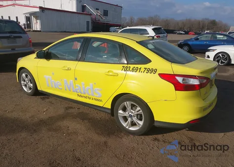 2014 Ford Focus Se from USA, damaged, VIN 1FADP3F26EL244481